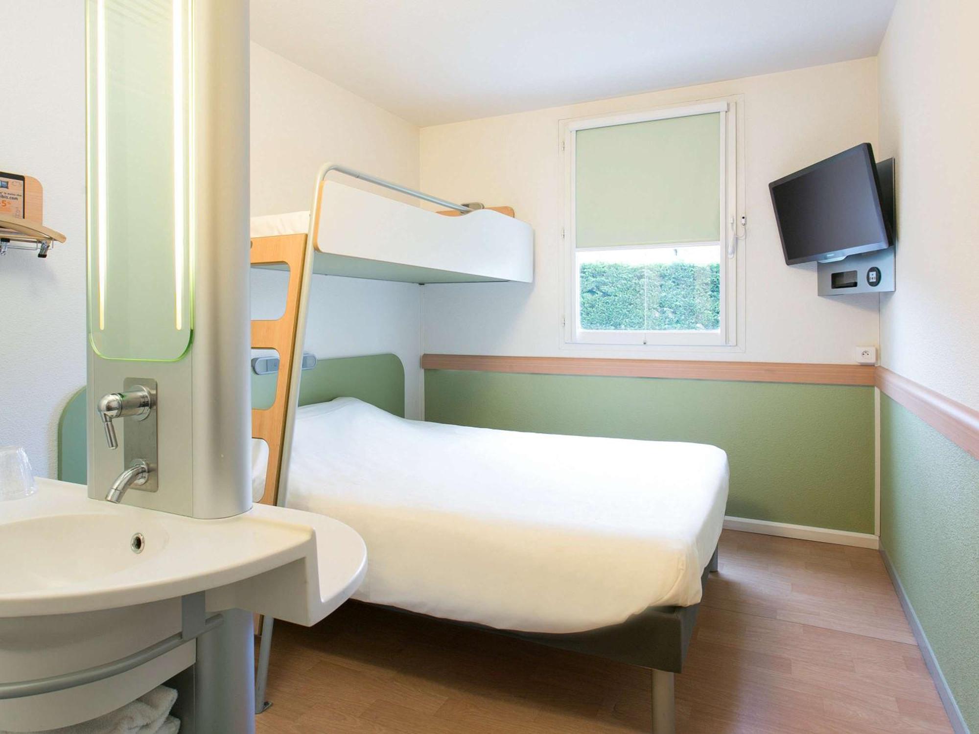Ibis Budget Bordeaux Aeroport Mérignac Exterior foto